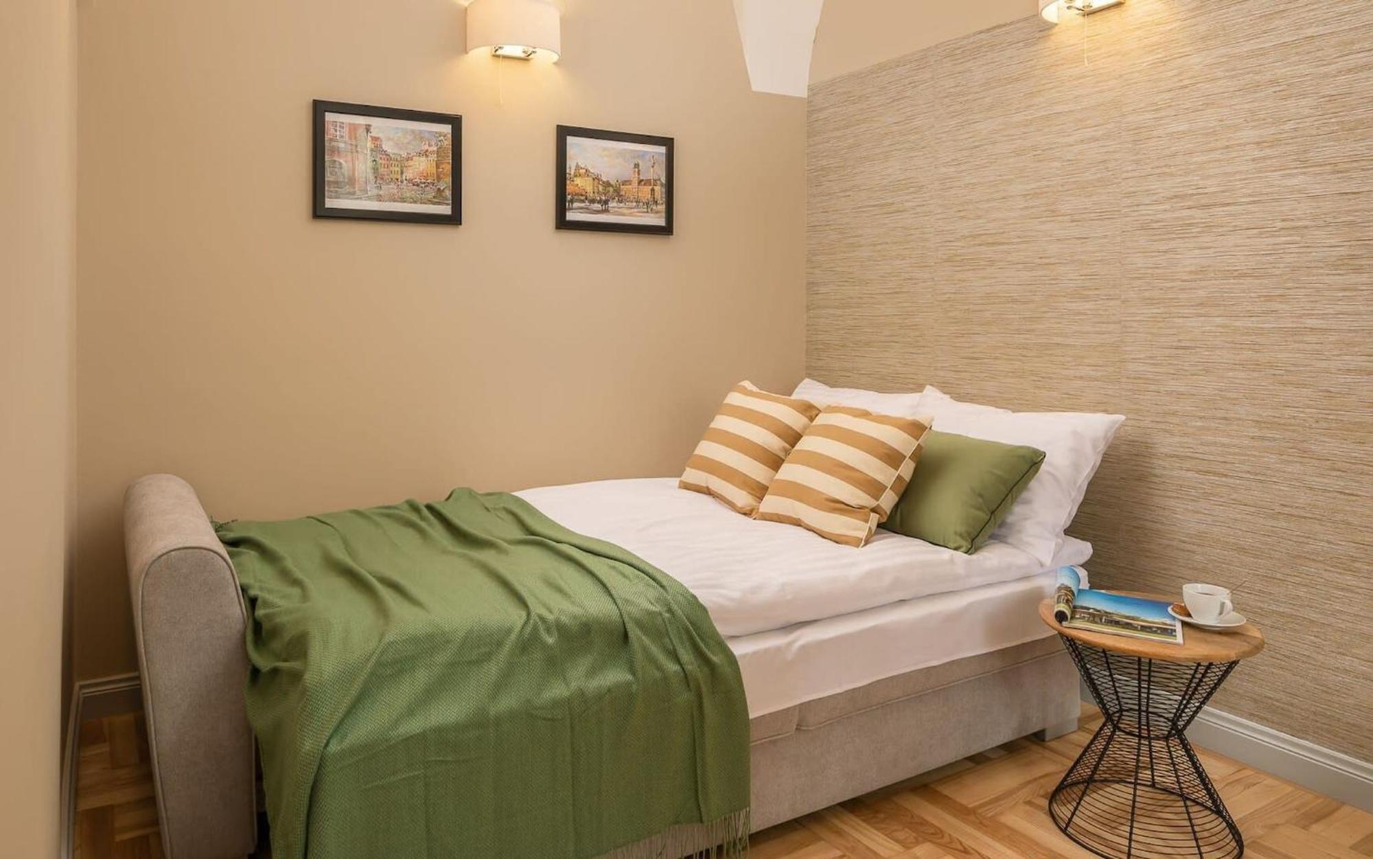 Rent Like Home - Krakowskie Przedmiescie 12 วอร์ซอ ภายนอก รูปภาพ